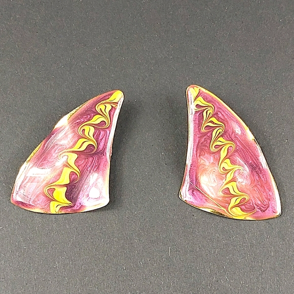 Enamel geometry earrings